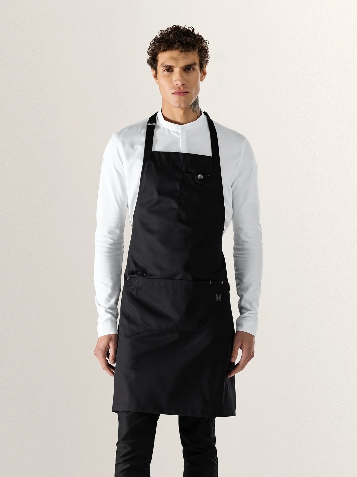 Bib Apron Seattle Black - Le Nouveau Chef - ChefsCotton - With logo and name embroidery personalisation options