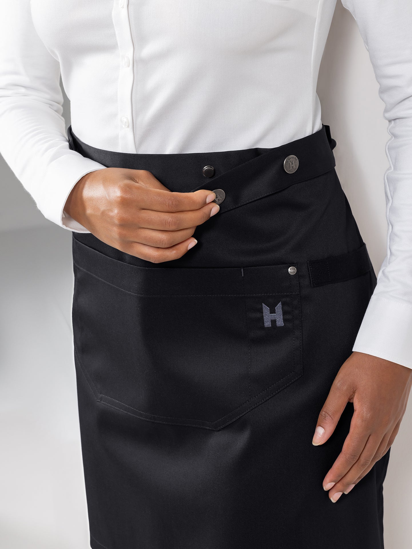 Apron Miami Black by Le Nouveau Chef -  ChefsCotton