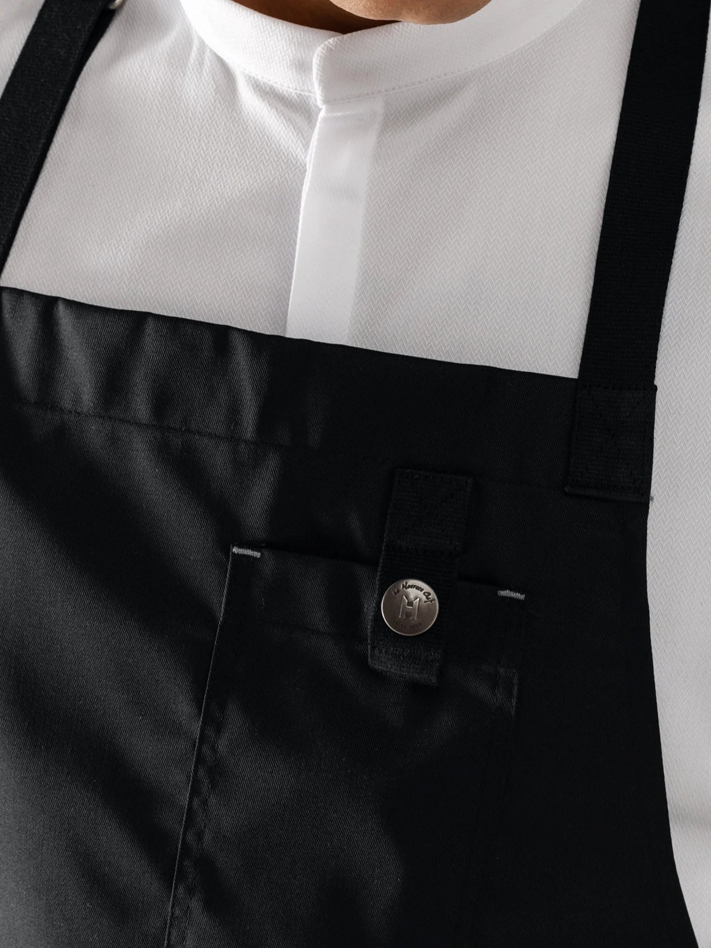 Bib Apron Seattle Black - Le Nouveau Chef - ChefsCotton - With logo and name embroidery personalisation options