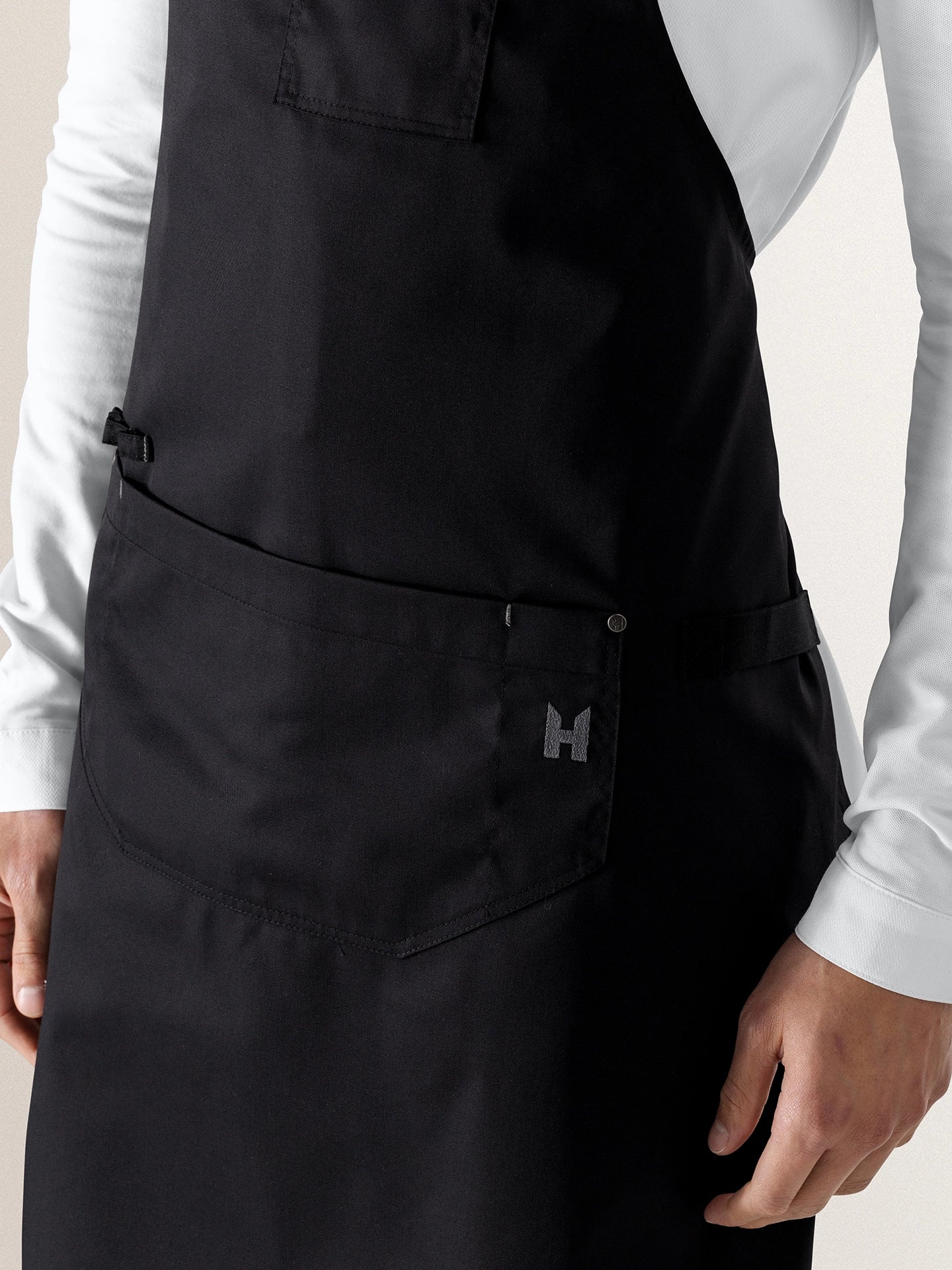 Bib Apron Seattle Black - Le Nouveau Chef - ChefsCotton - With logo and name embroidery personalisation options