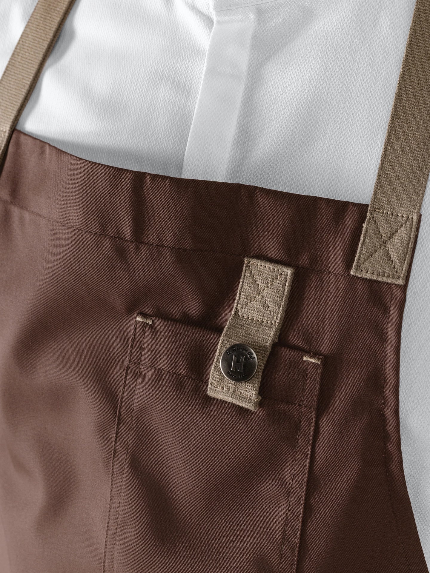 Bib Apron Seattle Pure Choco Brown - Le Nouveau Chef - ChefsCotton - With logo and name embroidery personalisation options