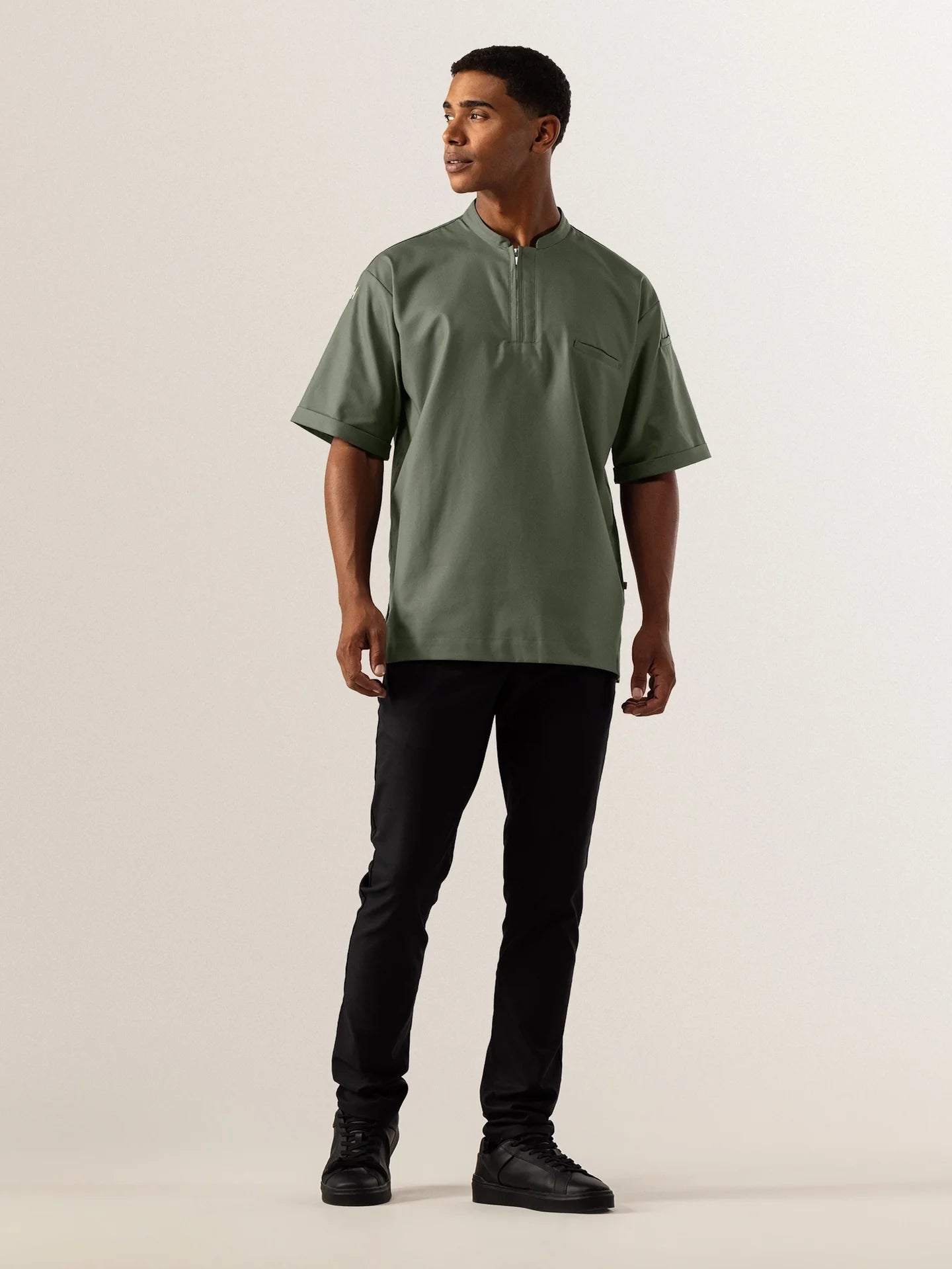Chef T-shirt Henrique Pine Green by Le Nouveau Chef -  ChefsCotton